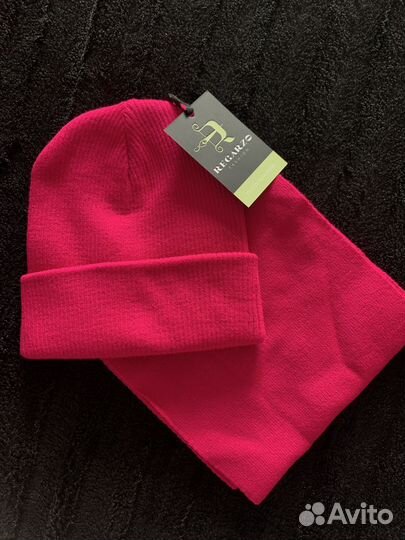 Комплект шапка и шарф женские