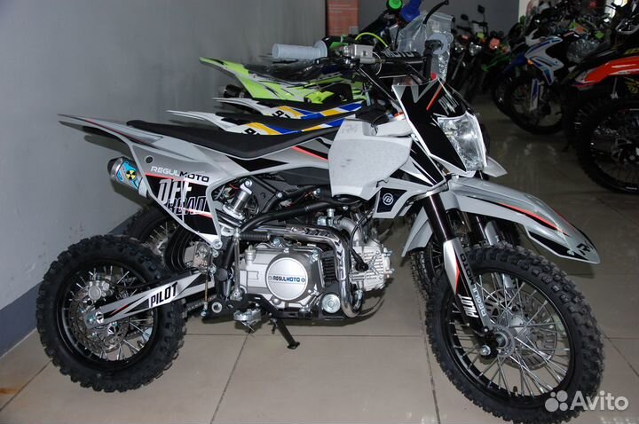 Regulmoto pilot EA