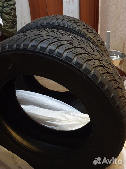 Nokian Tyres Hakkapeliitta 8 SUV 245/60 R18