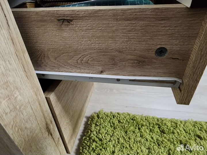 Комод состояние нового вместительный