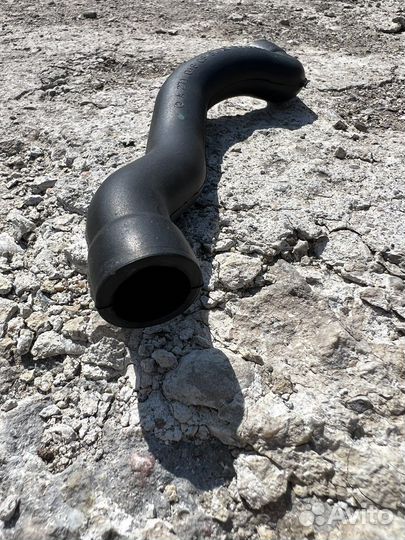 Патрубок вентиляции М271