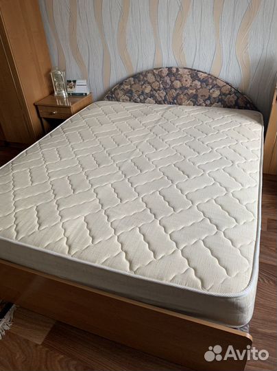 Матрас 160х200 бу ортопедический