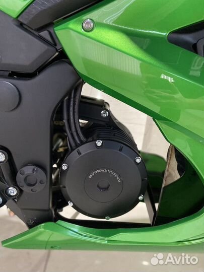 Электромотоцикл Yamaha R3