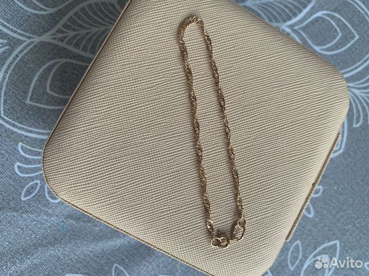 Золотой браслет