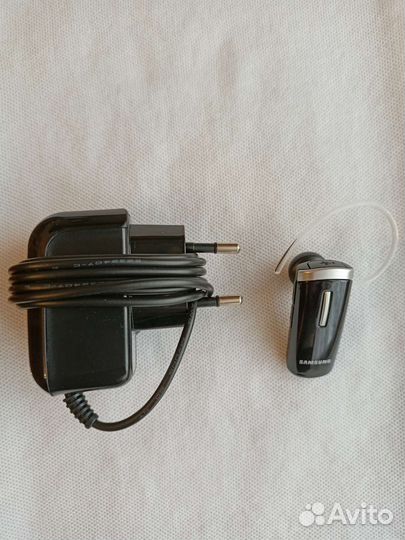 Bluetooth гарнитура 