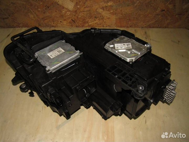 Фара левая, Volkswagen Tiguan 2 2019