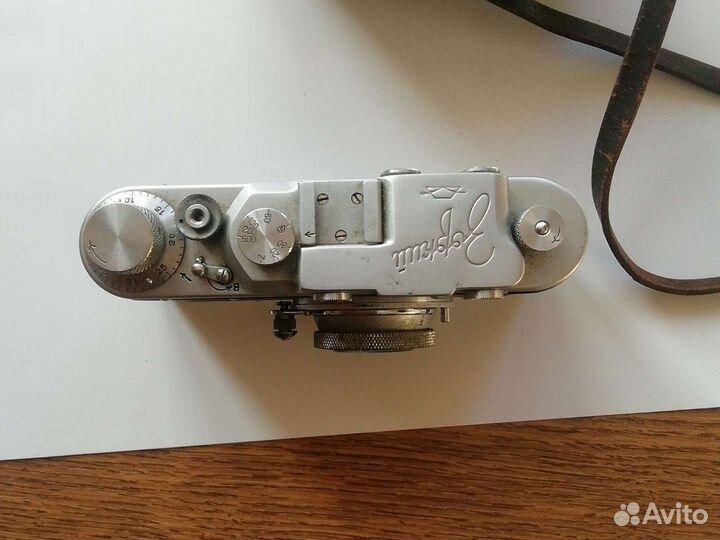 Пленочный фотоаппарат