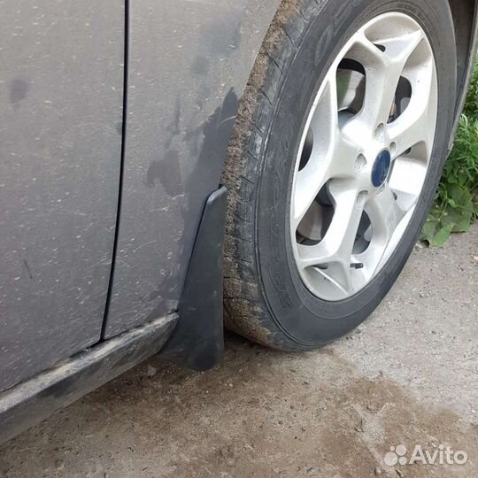 Брызговики передние 2шт Ford Focus 3