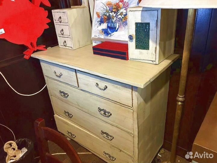 Старинное трюмо с зеркалом