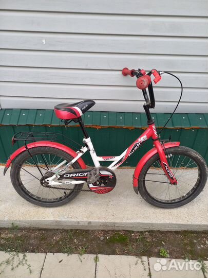 Детский велосипед 18радиус колес