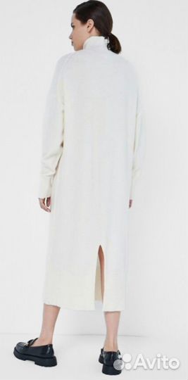 Вязаное тёплое платье