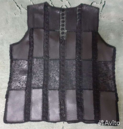 Жилет женский кожаный