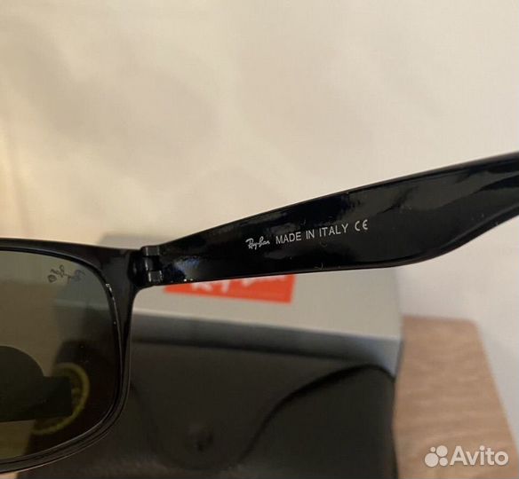 Солнцезащитные очки ray ban