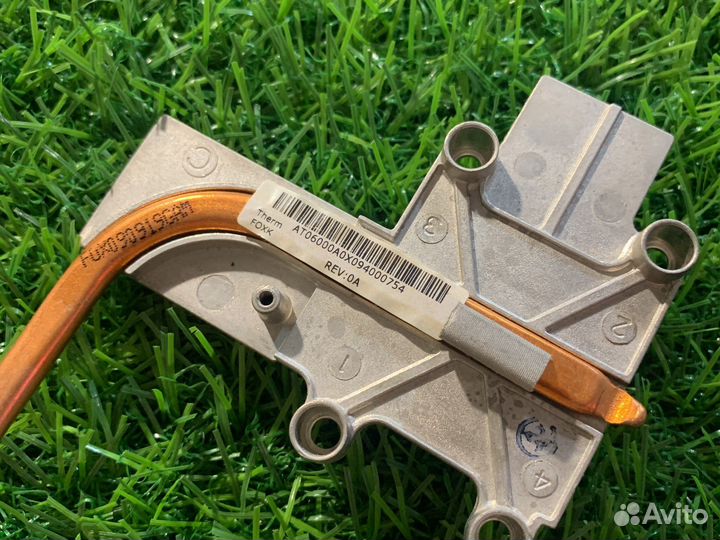 Радиатор системы охлаждения Lenovo Y550