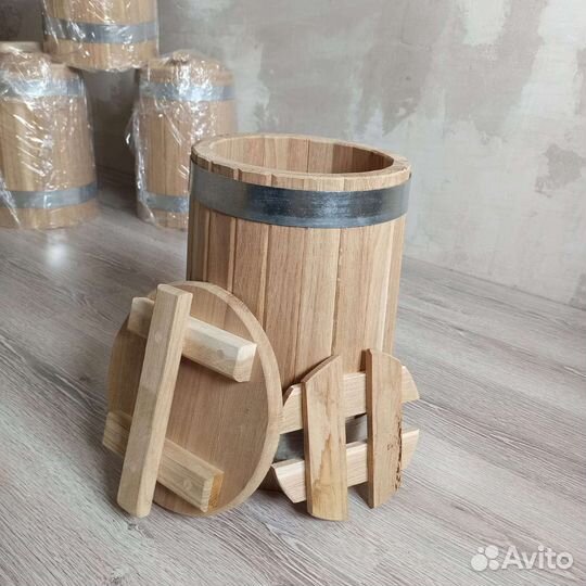 Дубовая бочка