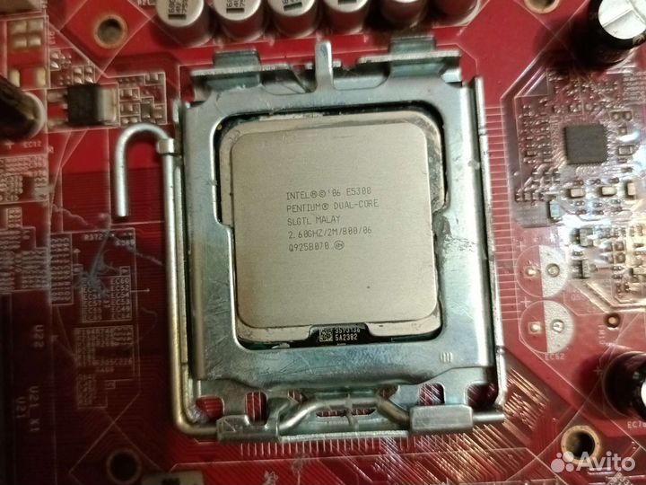 Материнская плата