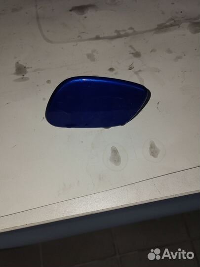 Крышка фары левая