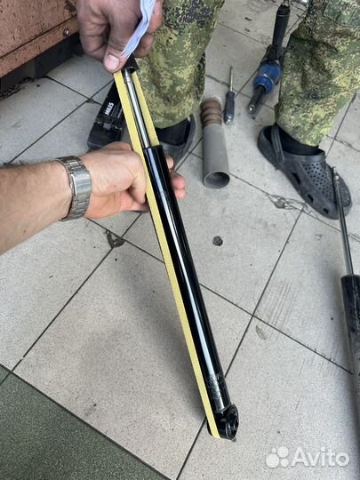 Стойка амортизатора поло седан