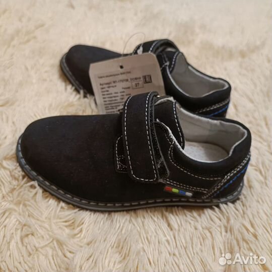 Продаю туфли новые. 27 размер