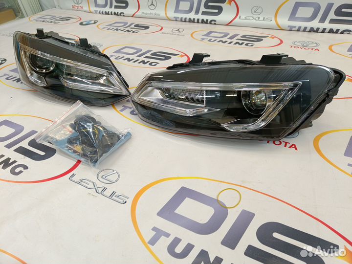 Фары Volkswagen Polo (Mk5) 10-20г LED