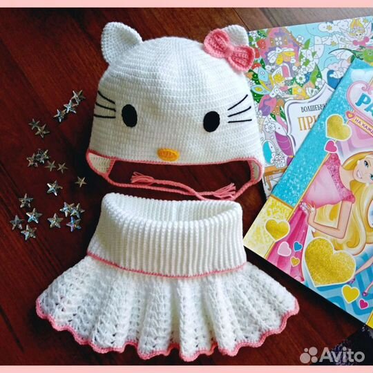 Комплект для девочки, шапочка + манишка