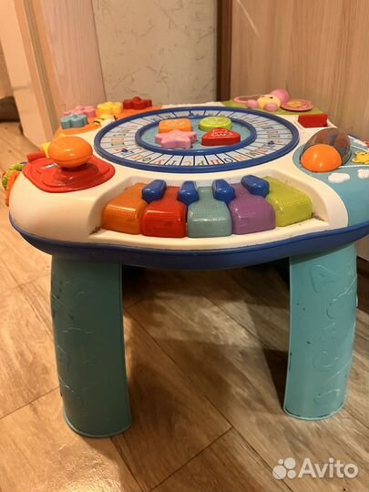Развивающий стол