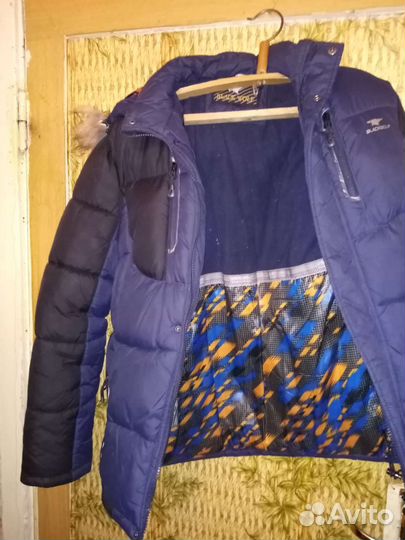 Куртка для мальчика в хорошем состоянии
