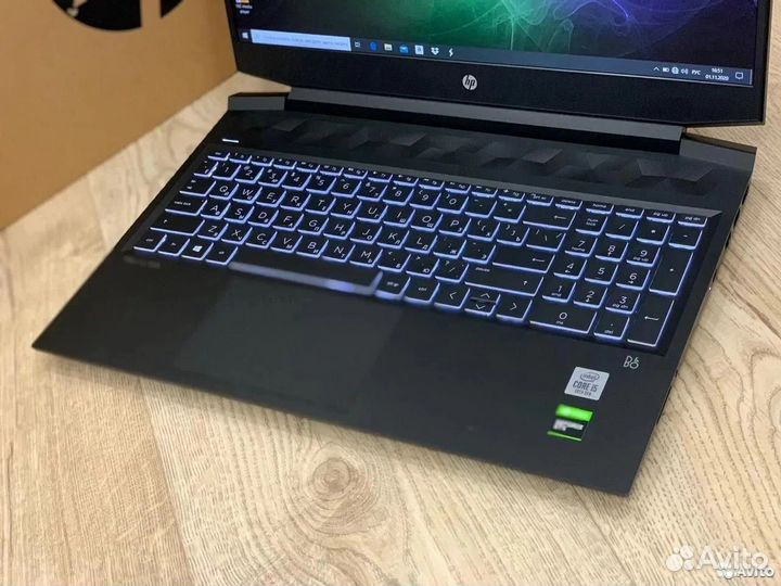 Топ HP Gaming core i5-10300H 16Gb GTX 1650 SSD 512