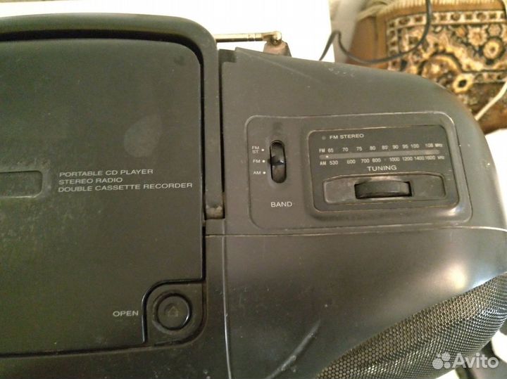 Музыкальный центр LG CD-580AX