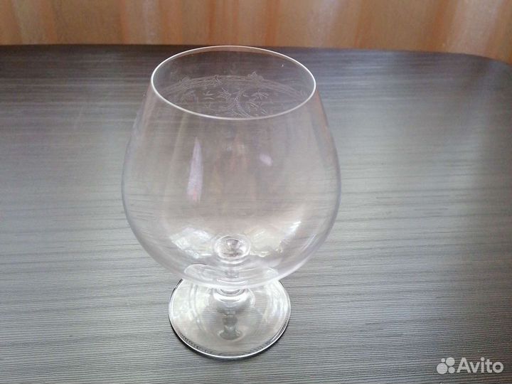 Фужер для бренди и коньяка, рюмки