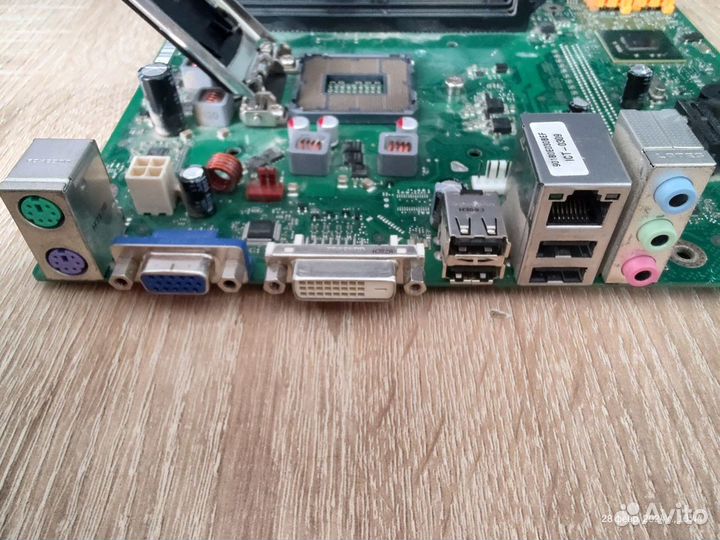 Материнка Fujitsu D2990-A LGA115 (сломан PCI-E)