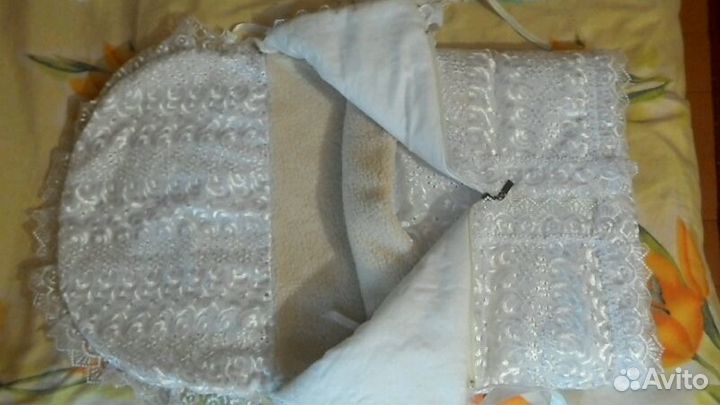 Продаётся конверт на выписку из роддома