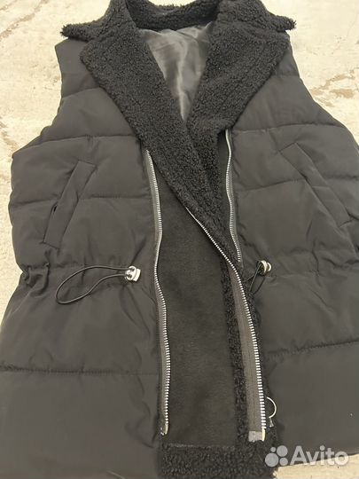 Жилетка женская утепленная 44