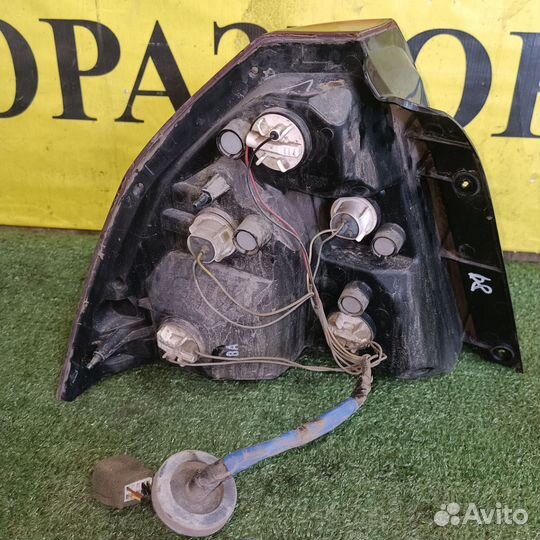 Фонарь правый задний Шевролет Авео Т250 седан