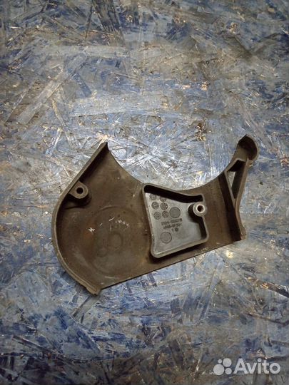 Часть крышки грм LADA Priora