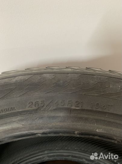 Yokohama Ice Guard Stud IG55 265/45 R21 104T