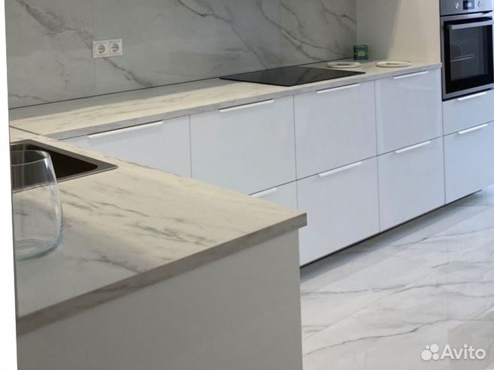 Столешница для кухни из камня Staron Quarry 350х60