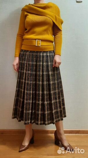 Женская вязаная кофта