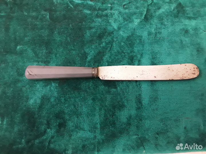 Винтажный нож с ручкой из поделочного камня