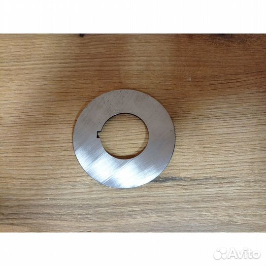 Шайба газ-24,3307,53 упорная коленвала змз 53-1005