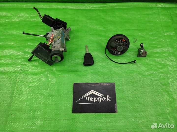 Замок зажигания в сборе Dodge Caliber 2006-2011