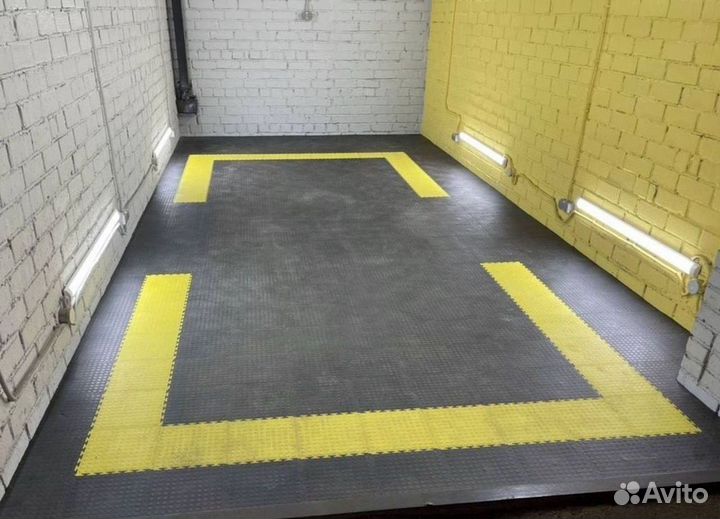 Модульная пвх плитка в автосервис / сто