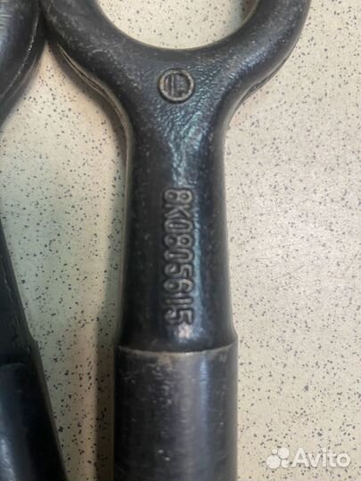 Крюк буксировочный ауди а4 а5 q5