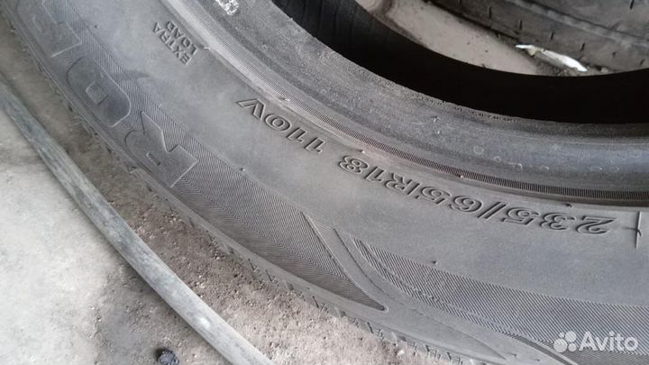 Roadstone N'Fera RU5 235/65 R18