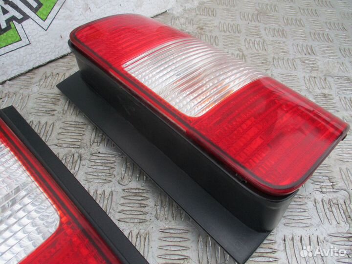 Фонарь задний Volkswagen Caddy 3 2007г