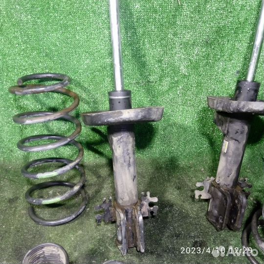 Стойка подвески Opel Omega