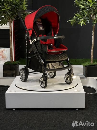 Прогулочная коляска Zooper Z9 Lux Red