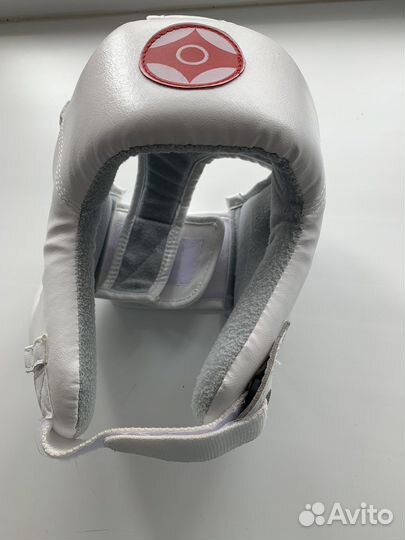 Шлем, перчатки, футы для тхеквондо