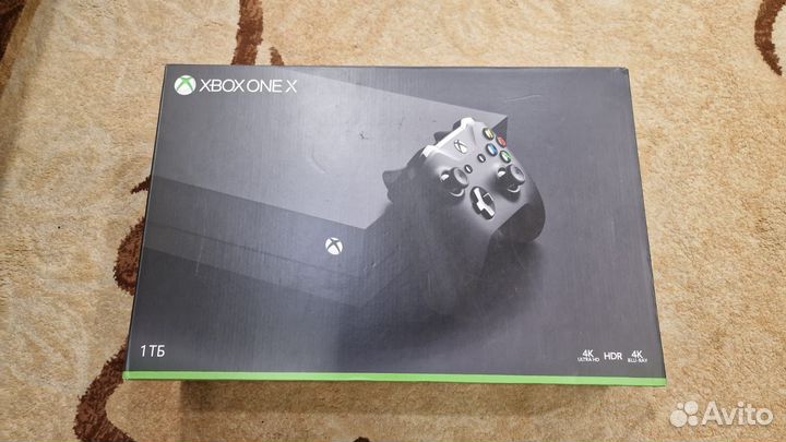 Игровая приставка Xbox One X