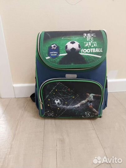 Ранец школьный